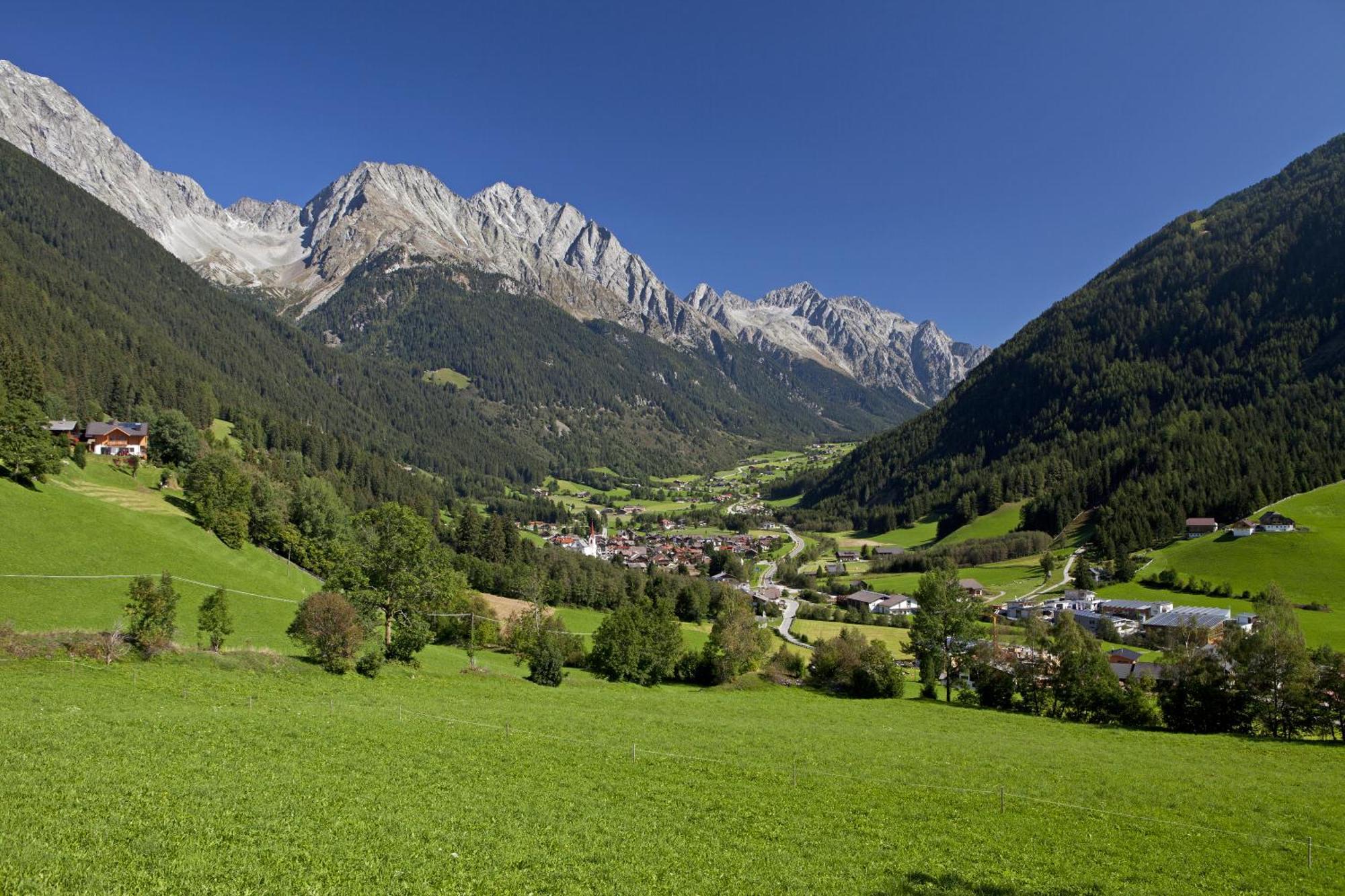 Вилла Enzianhuette San Giuseppe in Anterselva Экстерьер фото